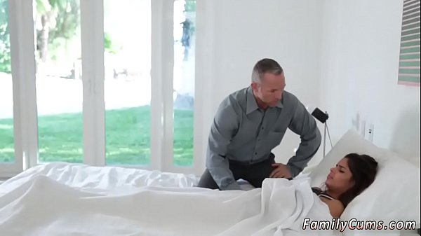 Wenn es um den Unterricht geht, wird Katya alles tun, um da rauszukommen.