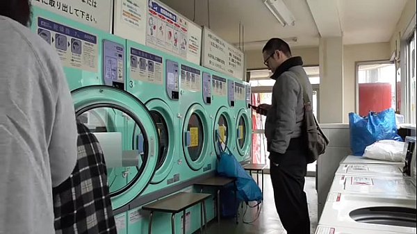 प्रसिद्ध जापानी समलैंगिक लड़का सिमोयाका 1