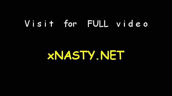 सुडौल जेसिका रॉक्स कट्टर सेक्स के लिए सहमत हैं