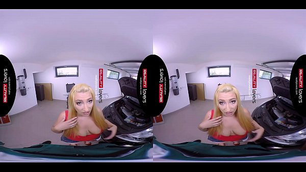 Fix the car I will suck your dick - Virtual Sex in POV