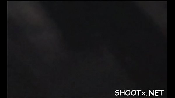 Dai un'occhiata a quella bella coppia di adolescenti che si registrano