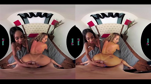 VRHUSH Naughty threesome with Richelle and Lala