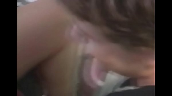 Fille d'à côté avec un amant idéal pour se faire percer