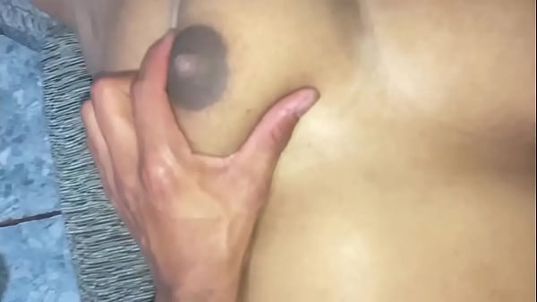 Nous avons fait l'amour avec des préservatifs colorés et une saveur rafraîchissante !