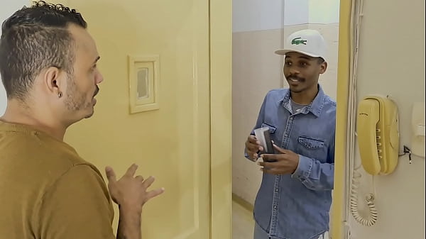 &quot_Would you like to come in and have a cup of coffee_? &quot_ My new neighbor with a height of 25cm came to have coffee_ and gave me milk, full Bareback sex kaduventri.com