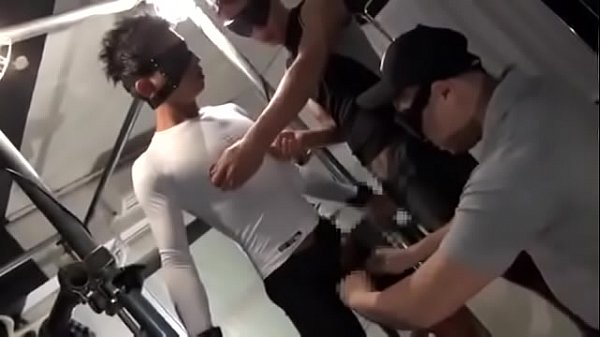 chico caliente japonés