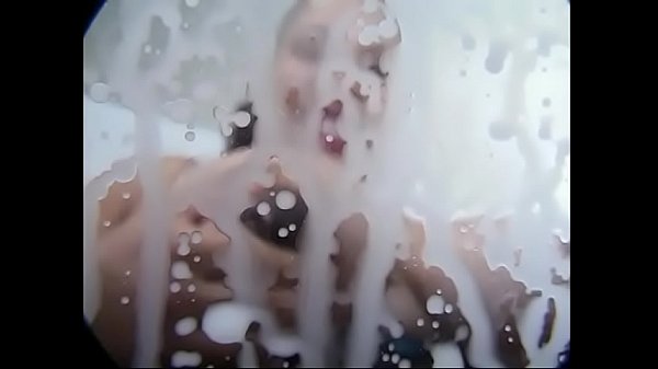 Semental negro recomendó a Holly, un bombón quemado por el sol y bien acolchado, lactante, con una dieta especial alta en proteínas después de montar su polla dura.