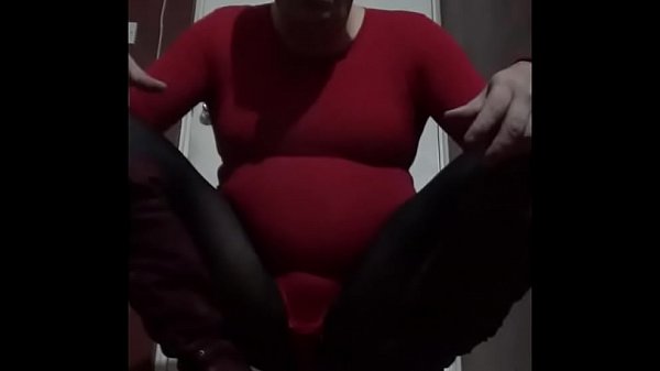 bisexual crossdresser mark wright deepthroats a dildo while asking you for it to be a real cock