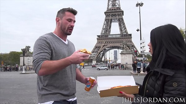 Jules Jordan – Latina Beauty Canela Skin ist Ihr Analsex-Reiseführer durch Paris