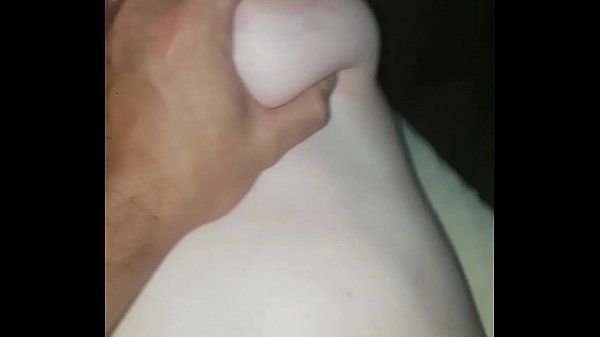 Bionda bianca che cavalca calda