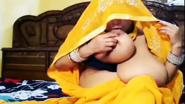 Moglie indiana che succhia le tette scopata duro Desi Bhabhi Chudai Dever Bhabhi Mallu Aunty Hot B Grade Hindi senza censura