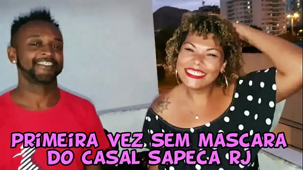 Casal Sapeca Rj decide di togliersi la maschera nel bel mezzo della registrazione e si lascia coinvolgere nella recensione - Ksal Hot - Bob Jhonson - Leo Ogro - Lua Doidera