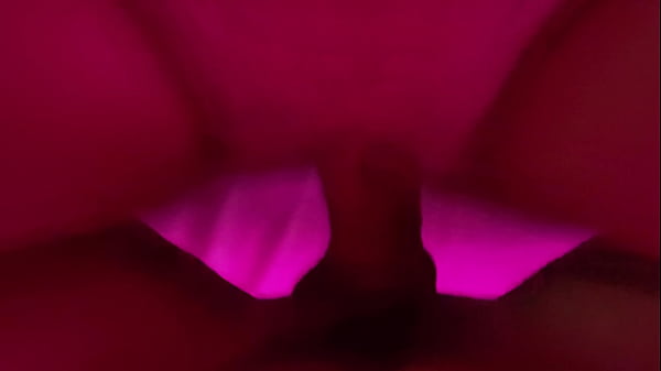 Spelndita fidanzata brasiliana viene scopata alla pecorina, seconda parte