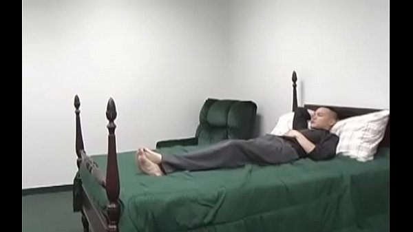 Marvelous beauty '_s snatch is destroyed