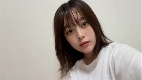 Do you want to see the pussy of an amateur college girl? If you also want to see masturbation, please DM me.