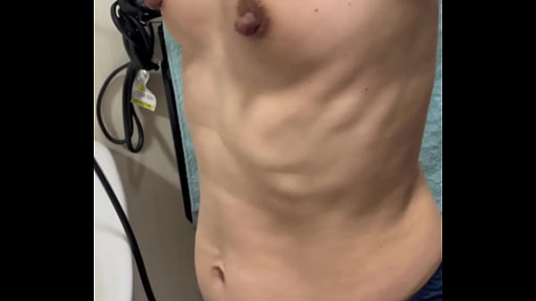 Ngày 12/6/2025 sau đó chúng tôi quan hệ tình dục. Tôi liếm núm vú cứng của cô ấy và làm cho chúng cương cứng, và cô ấy đã đạt đến mức trọn vẹn.