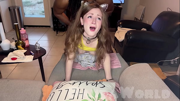 Cô gái trẻ ngây thơ da trắng hậu môn con điếm Bunny bị lỗ đít của cô ấy bịp, nhồi & amp_ bị đập bởi Lord Panda'_s BBC