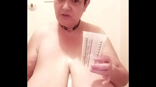 21.08.2025 Hündin Marie erniedrigt sich und bläst