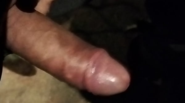 Exhibitionism in the square, I had a hard dick 0609