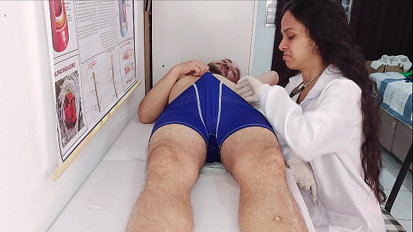 ENFERMEIRA observa ere&ccedil_&atilde_o do PACIENTE