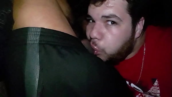 Amamanté a Maloka en el parque por la noche y saqué leche / hice que el jugador dejara el videojuego y me follara hasta correrse en mi cara (DOBLE COMPLETO)