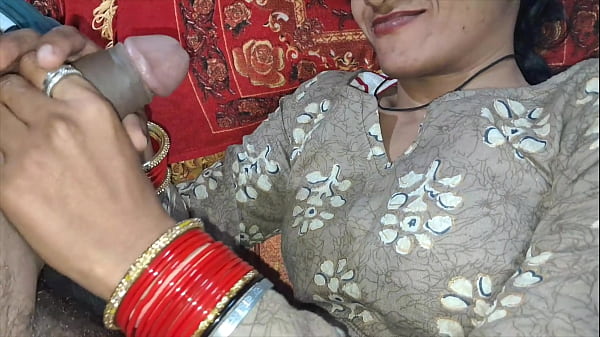 Gaon Ki Garmi: Kachche Ghar Ke Andar Chhupi Raatein