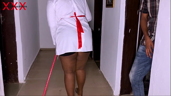 LA PULIZIA DELLA SCUOLA VIENE SCOPATA DA UN INSEGNANTE ARRAPATO IN 4K