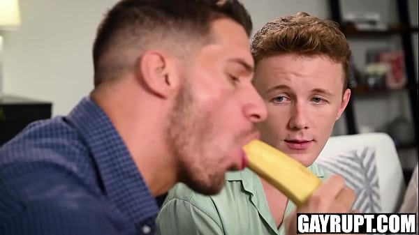 Stiefväter Banana BJ Benny Fox, Ty Roderick