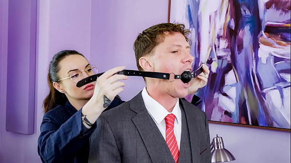 MILF CEO Gives Employee The Motivation He Responded To | ThatMylf