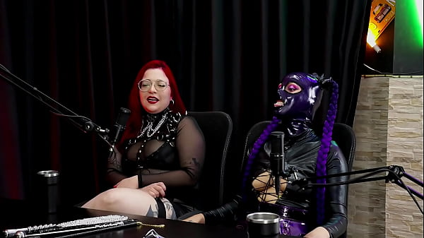 Gli piace essere picchiato da belle donne, ha fatto una scena di pipì, non aveva lo stomaco per un feticismo e il suo culo... - Rainbow Witch e Madame Agatha (GUARDA: SHEER/RED)