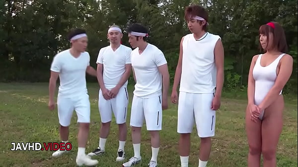 Scopata di gruppo appassionata giapponese all'aperto con protagonista la scena hot di Sara Saijo