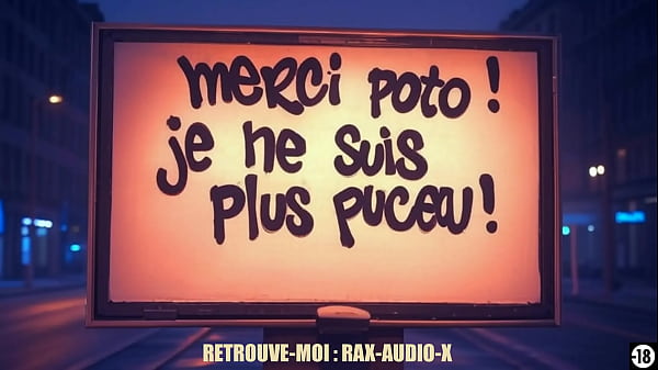 Belle Teen Girl joue en amateur