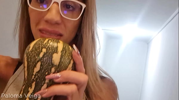 Paloma Veiga e seu Lindo Piroc&atilde_o de 24cm