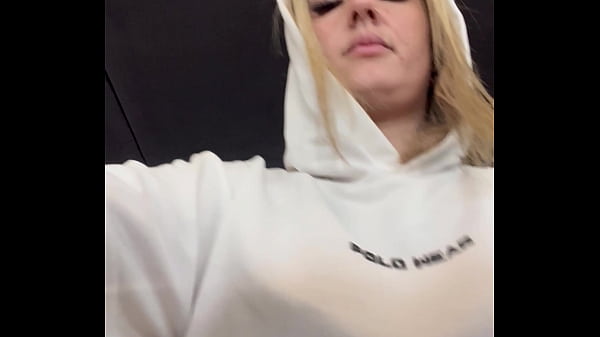 Bailes adolescentes encantadores y calientes - amateur