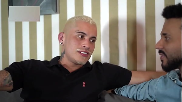 Telling my cousin what I messed up with my boss. We got horny and had a nice exchange. - Complete