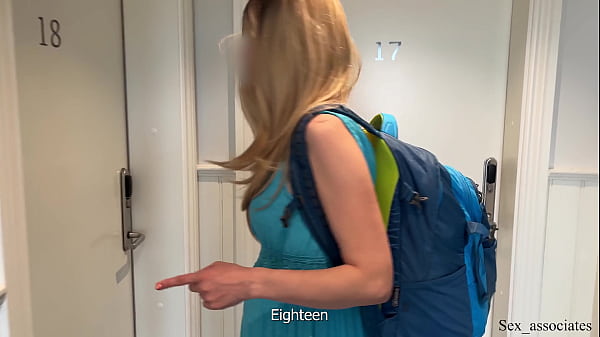 "¡¡NO TE ATREVAS A PONERTE DURO CON TU MADRASTRA!!! ¡¡¡ESTÁ TAN MAL!!! Pero me gusta tu polla...&quot_