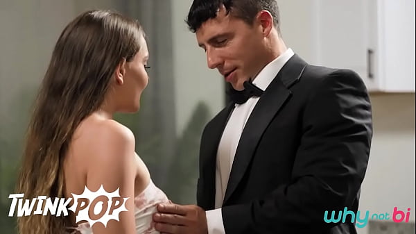 Reese Rideout Comes Back Home And Ends Up Enjoying Aften Opal'_s Pussy And Theo Brady'_s Cock - TWINKPOP