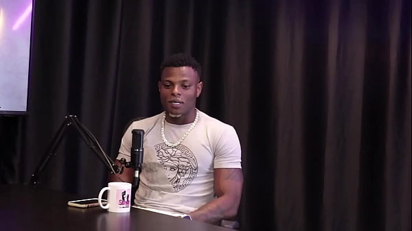 He was best man at In&ecirc_s Ventura's wedding, and today he does more than please his audience - Will Mastro (SHEER/RED)