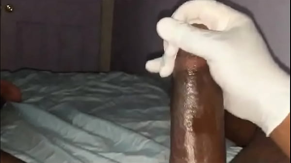 Tysonsbigblackcock - ¡Mano mojada enguantada ACARICIANDO UNA BBC GORDA! #30- VID-20231122-WA0005-1 - 19/01/2024