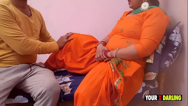 Punjabi Bhabhi Non Stop Chudai del suo servitore Bihaari Ramu