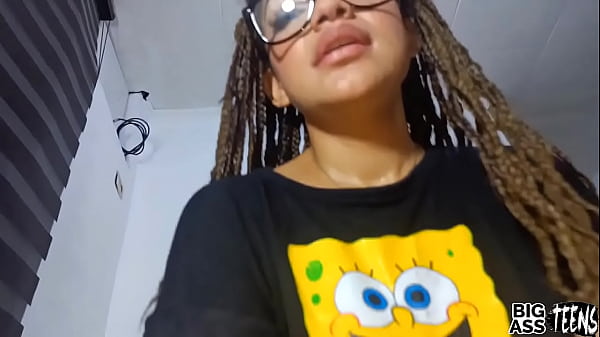 Guarda il selvaggio video anale di una teenager