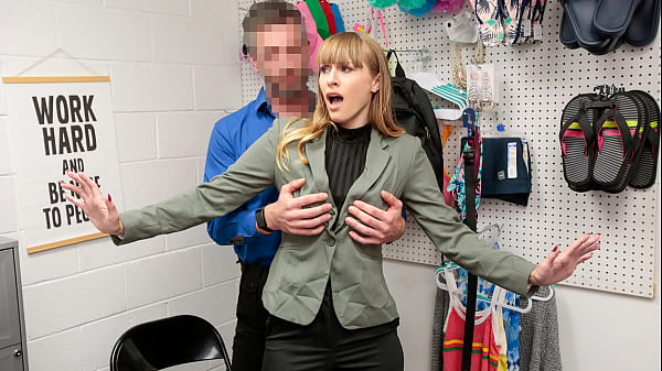 Un adolescent suit les ordres du garde pour se tirer d'affaire - Pervcop