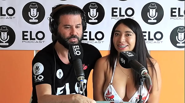 Verito Aguas goes through the spicy room in Mexico City