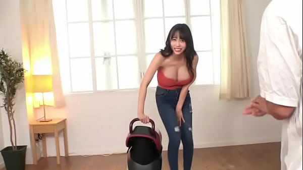 [Amateur complet] Une employée d'école avec de gros seins et un bonnet K. Nous avons pris une simple séance photo en maillot de bain et l'avons invitée à participer à une séance photo extrême. 1