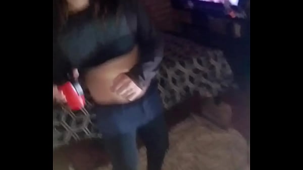 Irreversible-sin-retorno - actualización #87 - Encuentro a la putita de mi vecina bailando borracha y aprovecho - 12 oct 2024