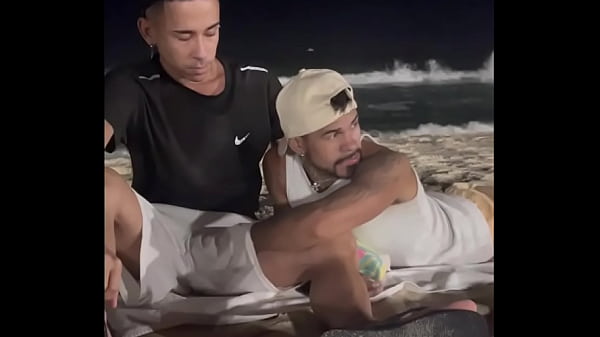 He sucked the baby on the beach in public (Complete on Red)