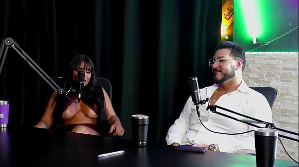 He didn't love Paris, they like to stay at home having sex, his blowjob is delicious, and his fetishes... - Casal Cherie (WATCH ON: SHEER/RED)