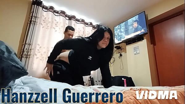 My cousin secretly records me while he puts his hand in me