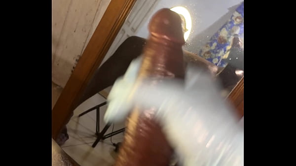 Cuando la enfermera pidió una muestra de polla en lugar de una muestra de esperma