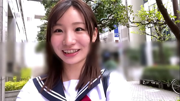 Teen Teen shows off - stunning